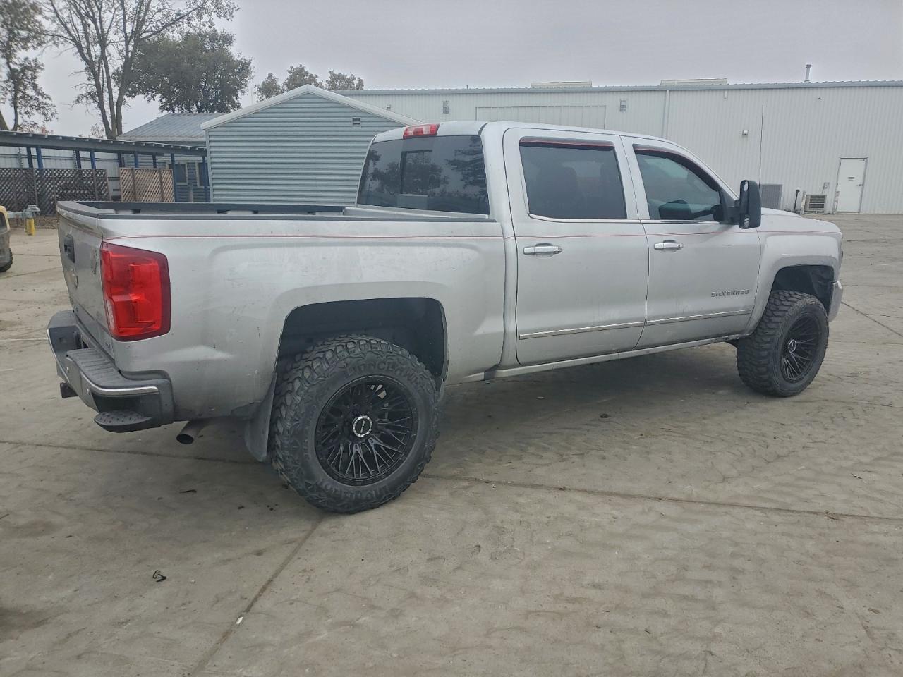 2016 CHEVROLET SILVERADO C1500 LTZ photo 3