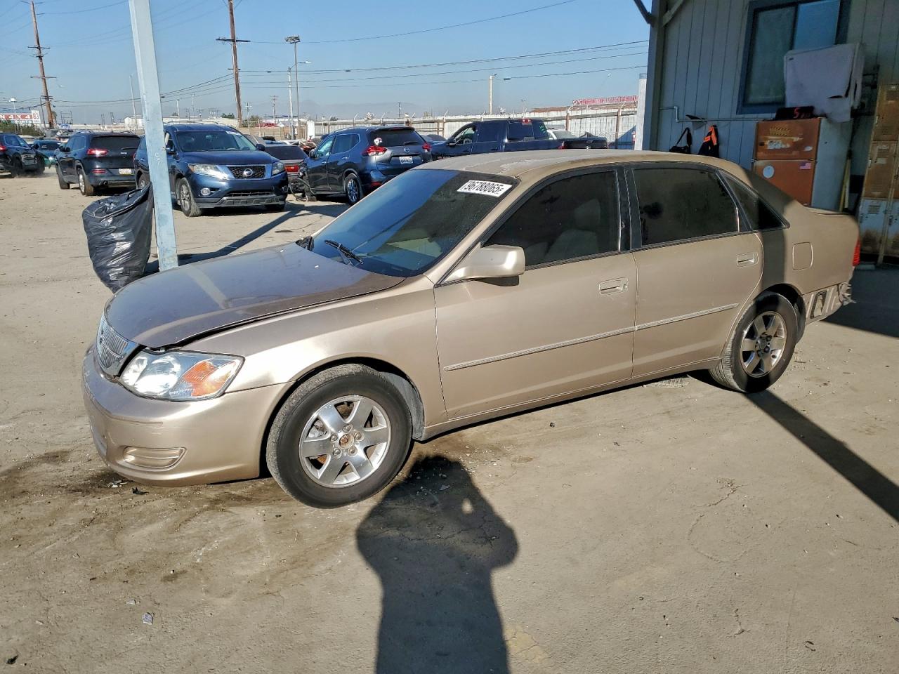2002 TOYOTA AVALON