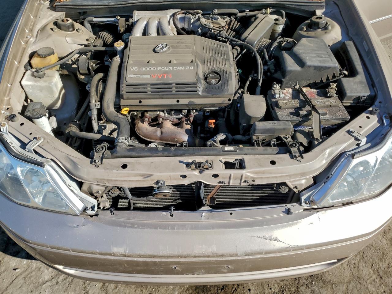 2002 TOYOTA AVALON XL photo 11
