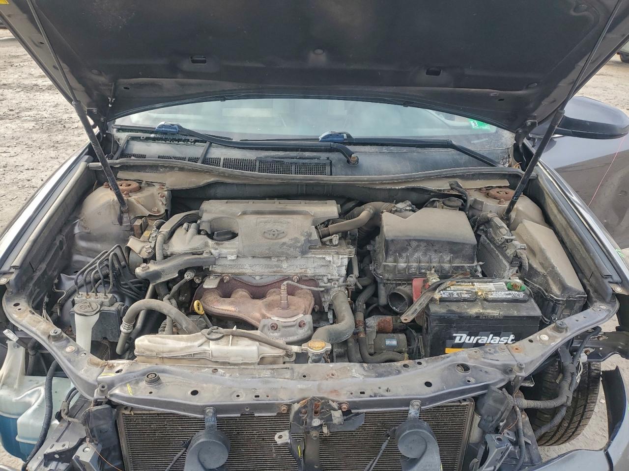 2013 TOYOTA CAMRY L photo 11