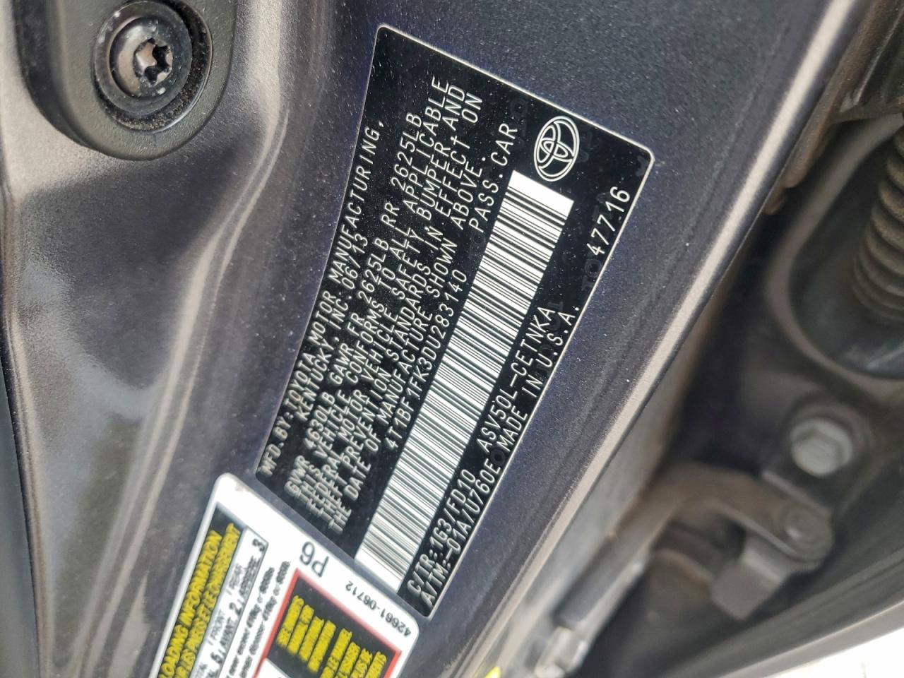 2013 TOYOTA CAMRY L photo 12