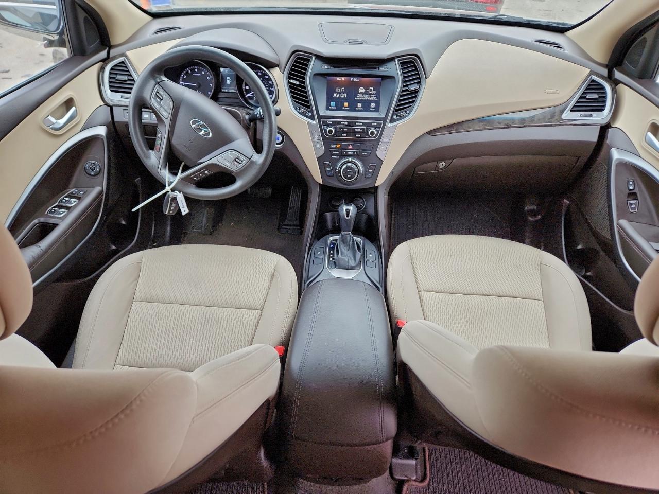 2017 HYUNDAI SANTA FE SPORT photo 8