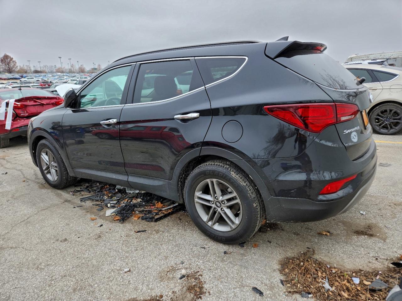 2017 HYUNDAI SANTA FE SPORT photo 2