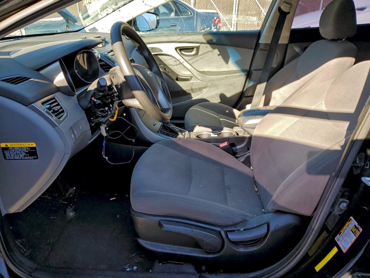 2016 HYUNDAI ELANTRA SE photo 7