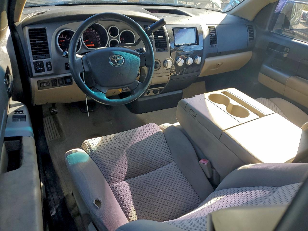 2010 TOYOTA TUNDRA photo 8