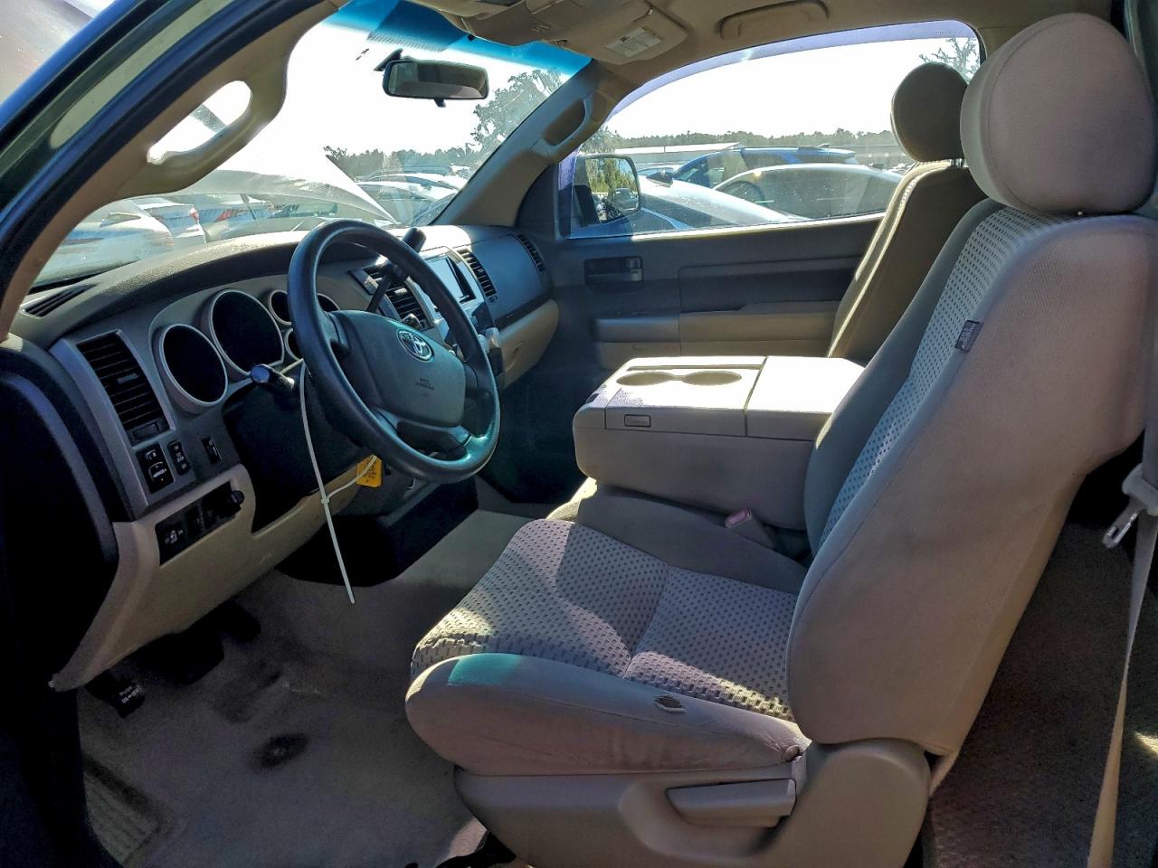 2010 TOYOTA TUNDRA photo 7
