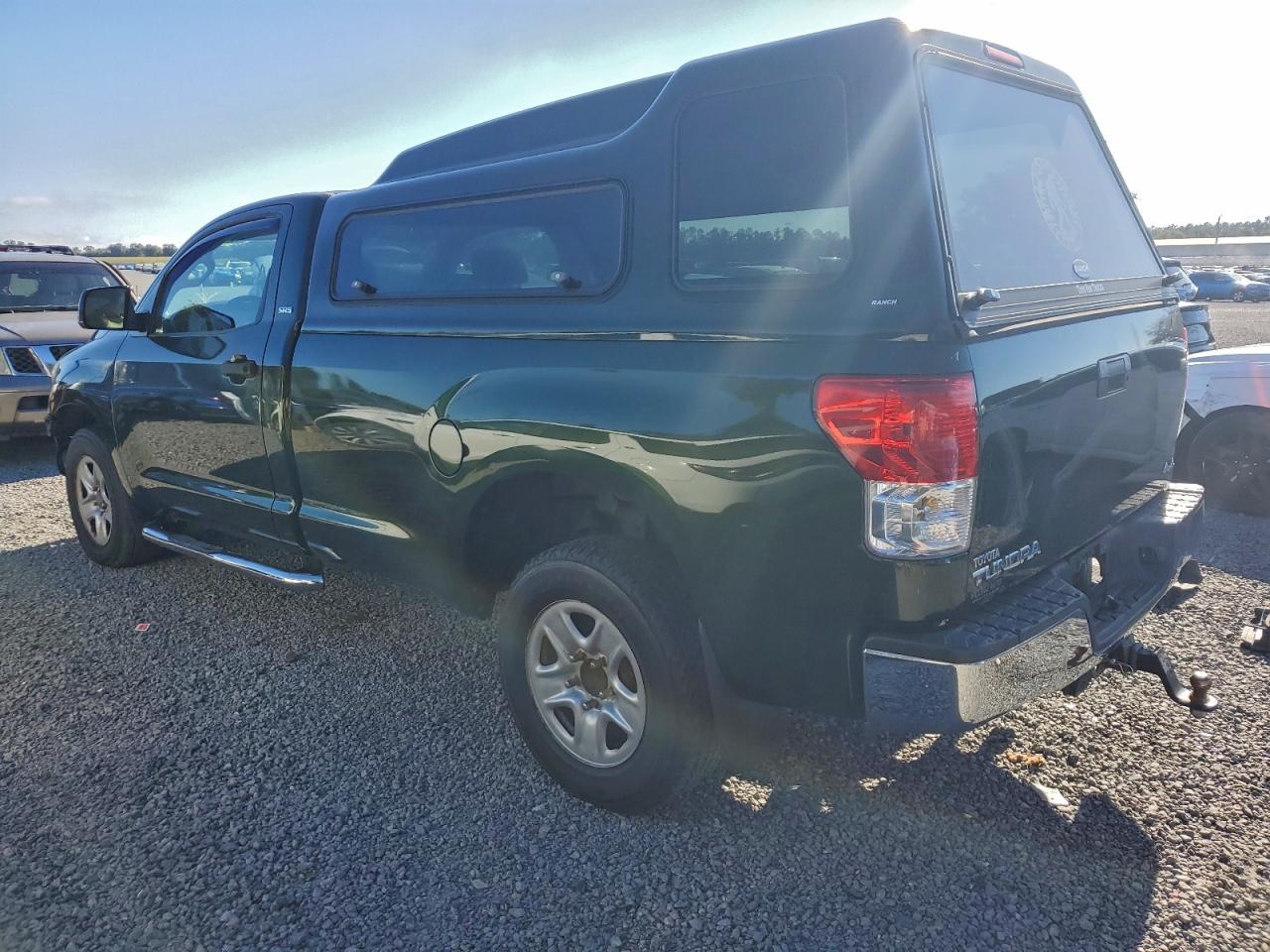 2010 TOYOTA TUNDRA photo 2