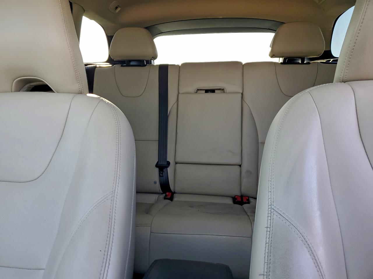 2016 VOLVO XC60 T5 PREMIER photo 10
