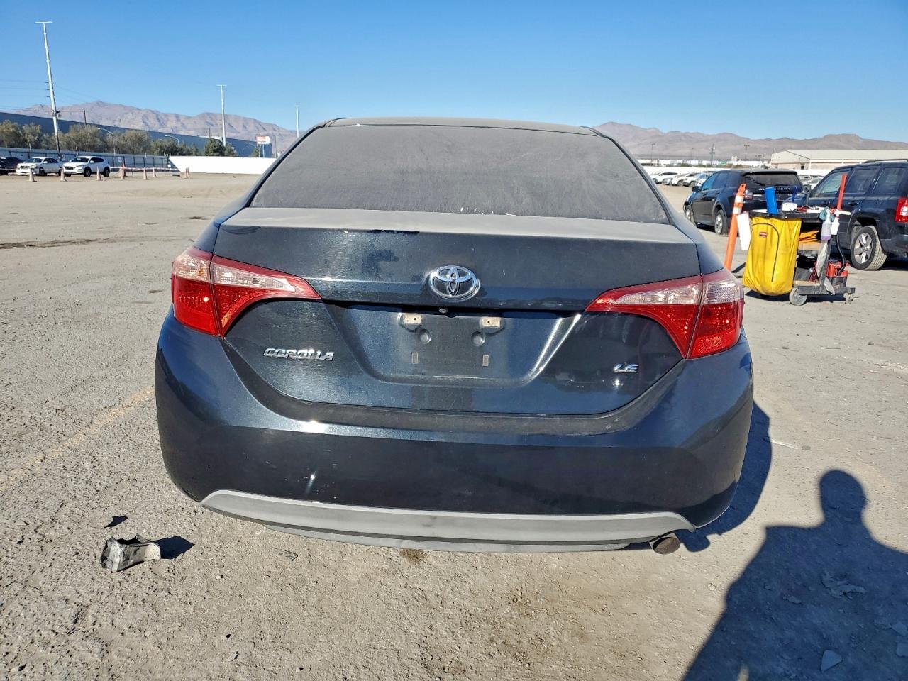 2018 TOYOTA COROLLA L photo 6