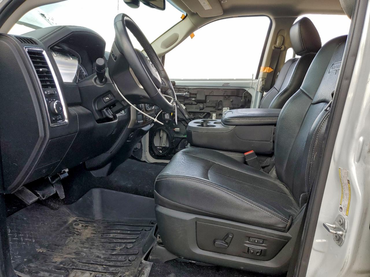2018 RAM 2500 LARAMIE photo 7