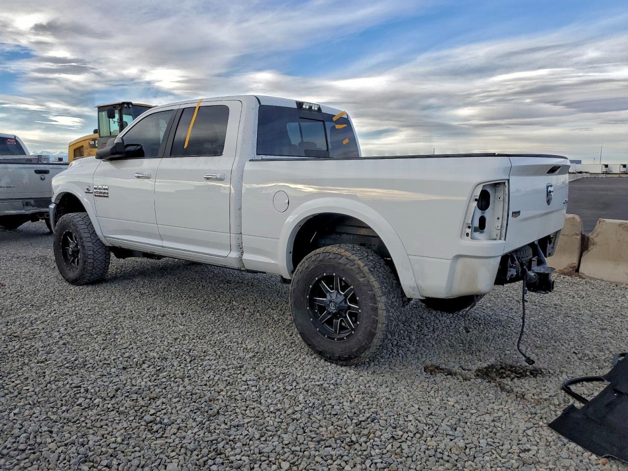 2018 RAM 2500 LARAMIE photo 2