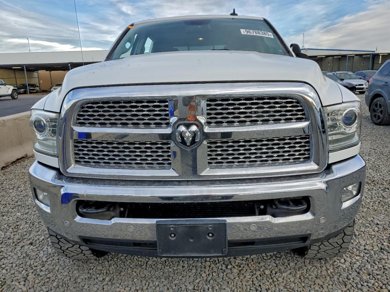 2018 RAM 2500 LARAMIE photo 5
