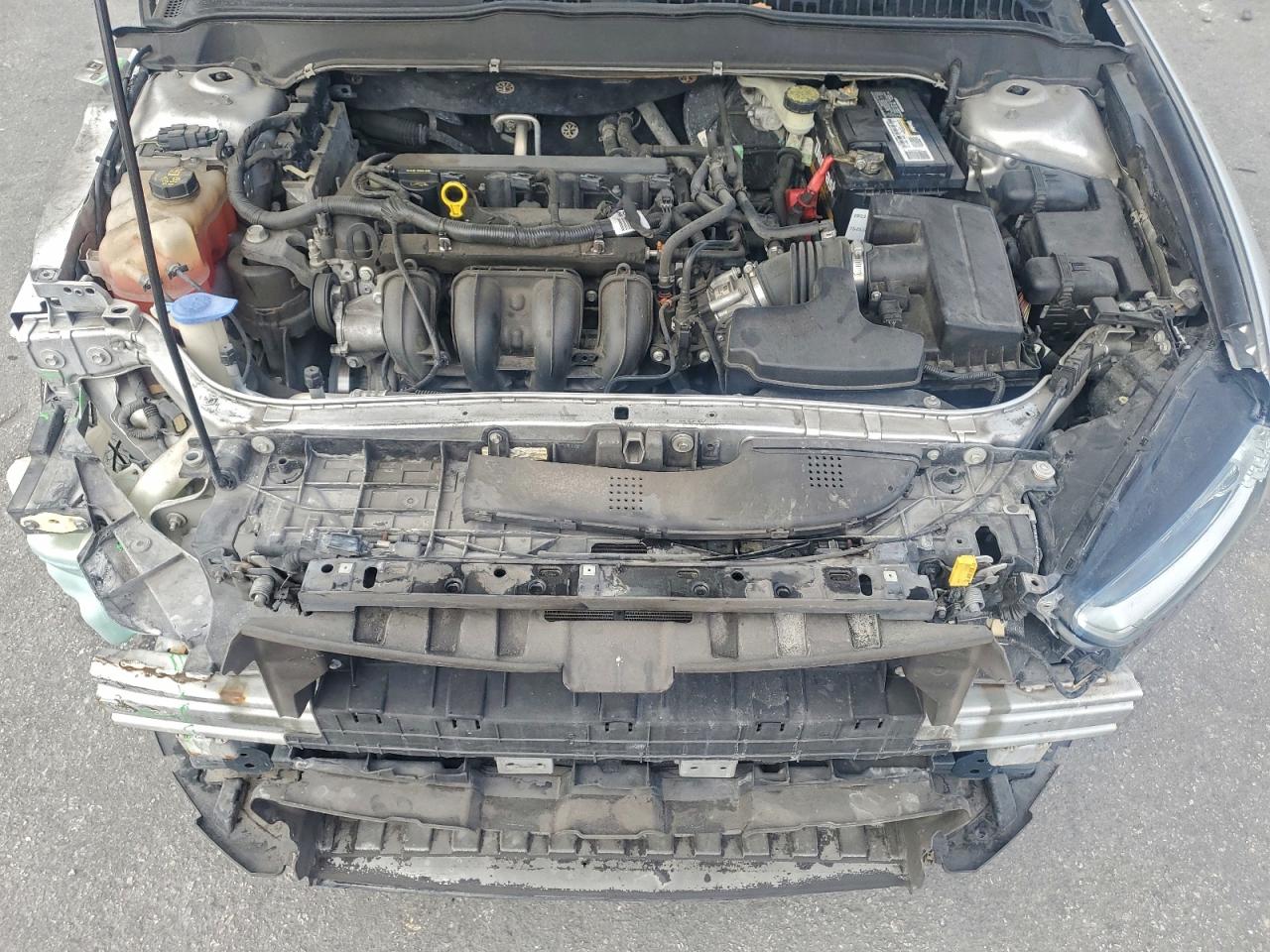 2014 FORD FUSION SE photo 11