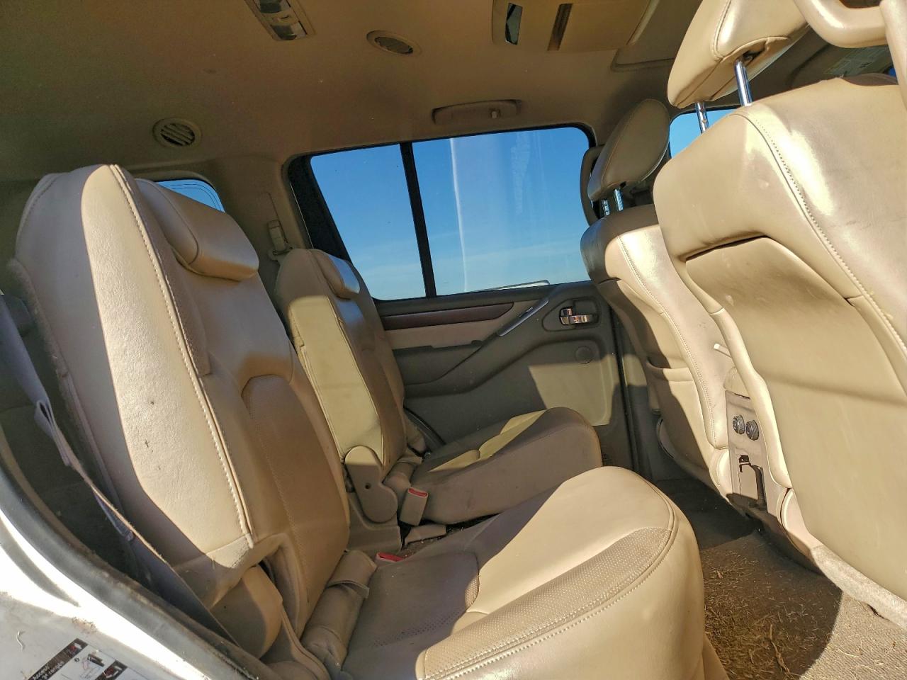 2010 NISSAN PATHFINDER S photo 10