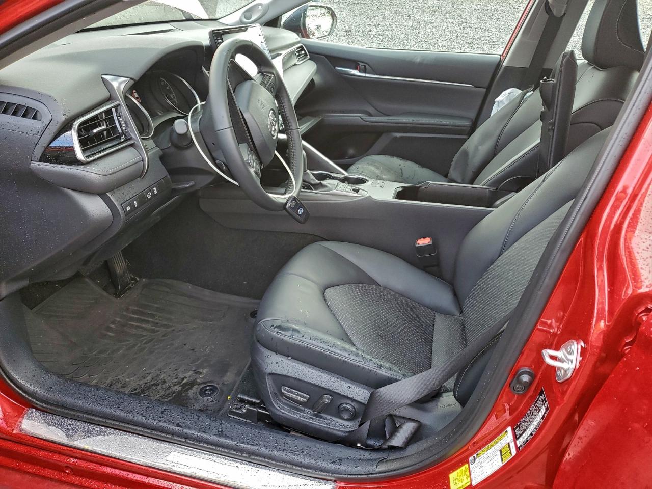 2024 TOYOTA CAMRY XSE photo 7