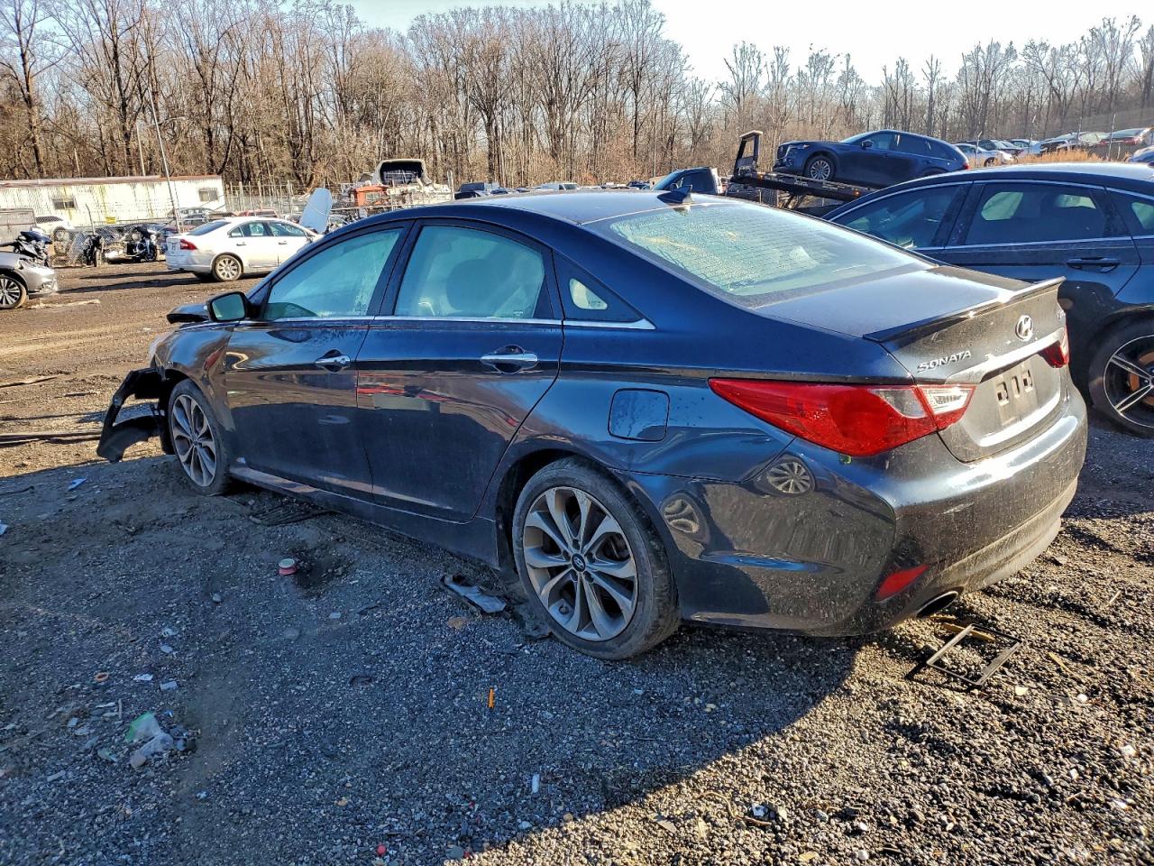 2014 HYUNDAI SONATA SE photo 4