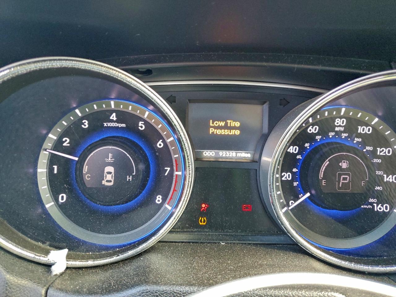 2014 HYUNDAI SONATA SE photo 25