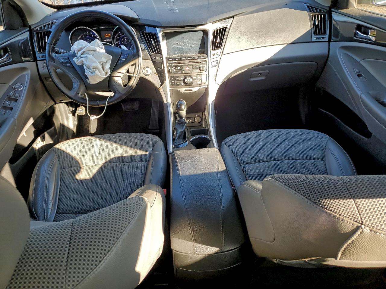2014 HYUNDAI SONATA SE photo 22