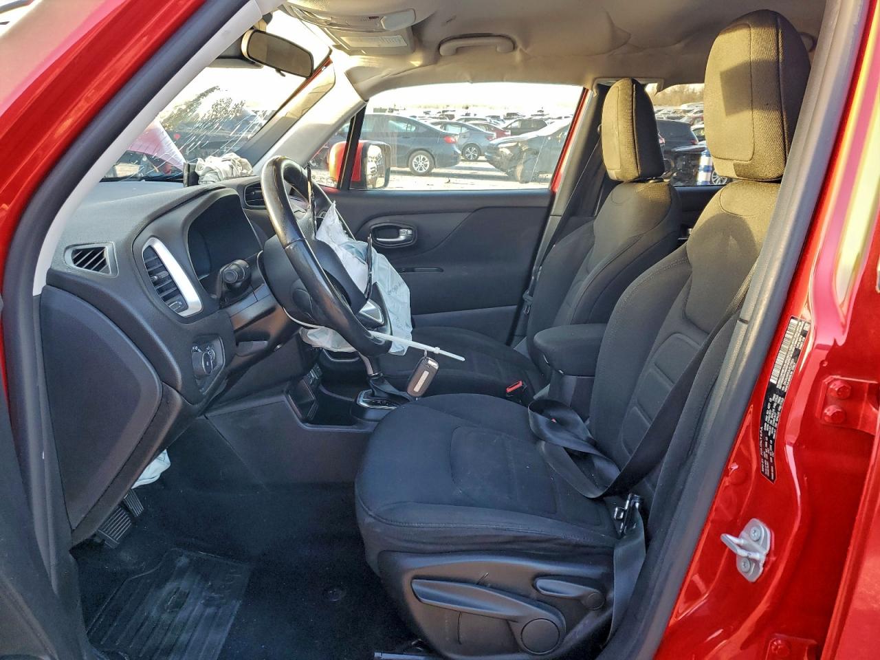 2020 JEEP RENEGADE LATITUDE photo 7