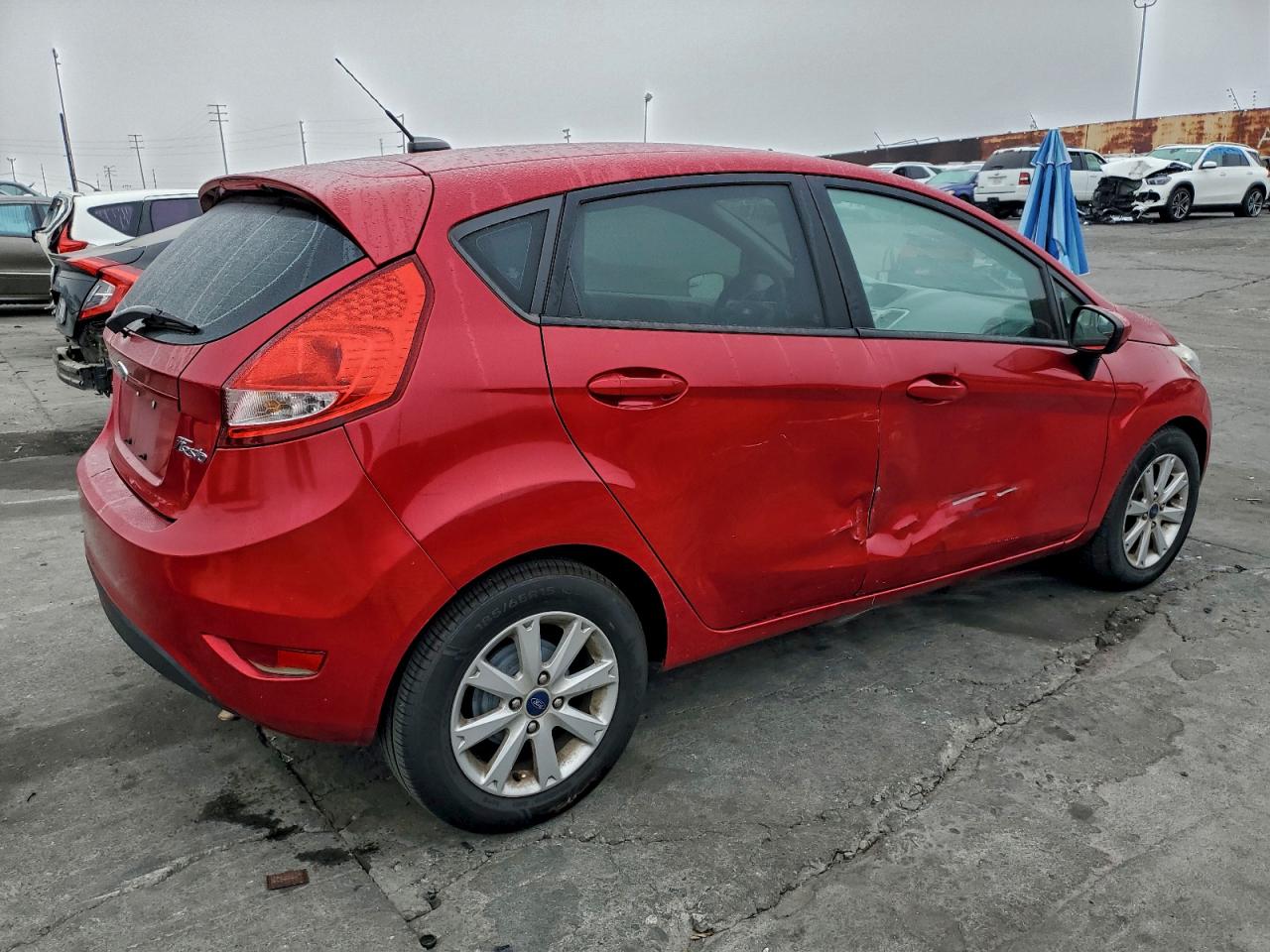 2012 FORD FIESTA SE photo 5