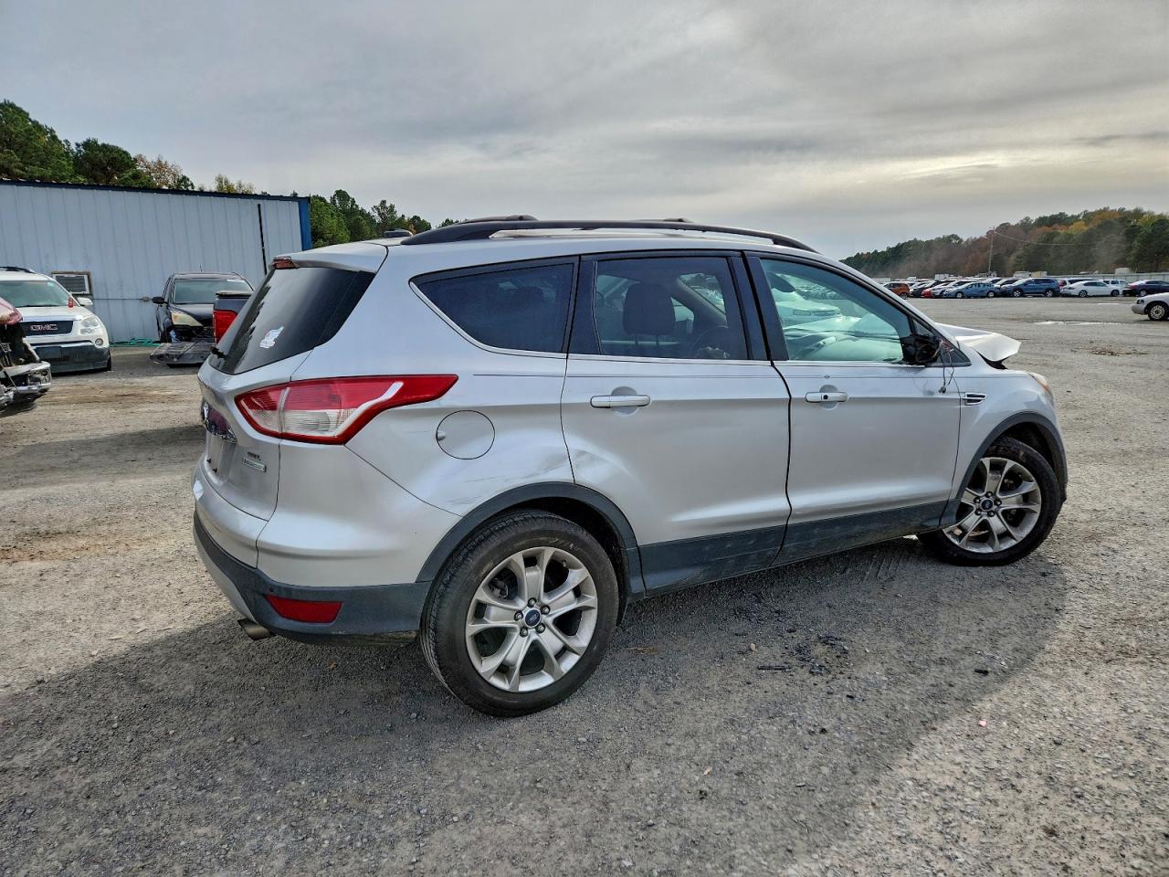 2013 FORD ESCAPE SEL photo 9
