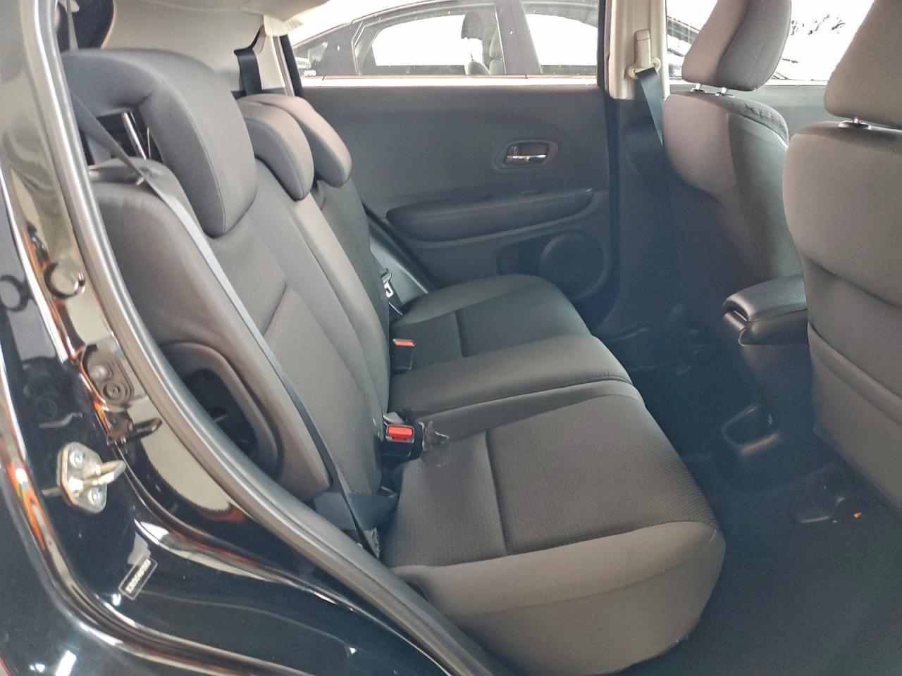 2019 HONDA HR-V LX photo 11