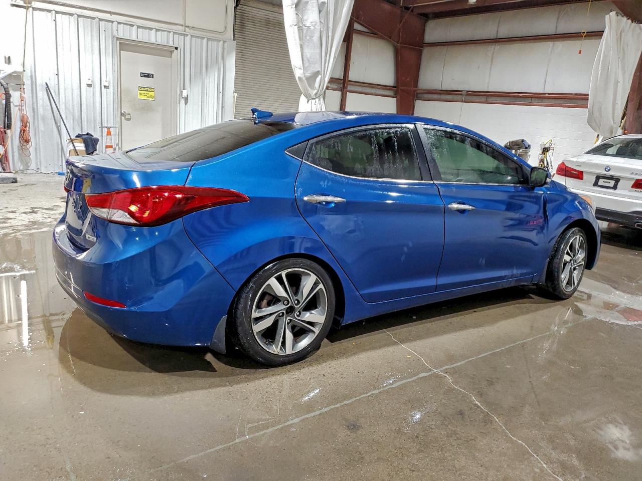 2015 HYUNDAI ELANTRA SE photo 3