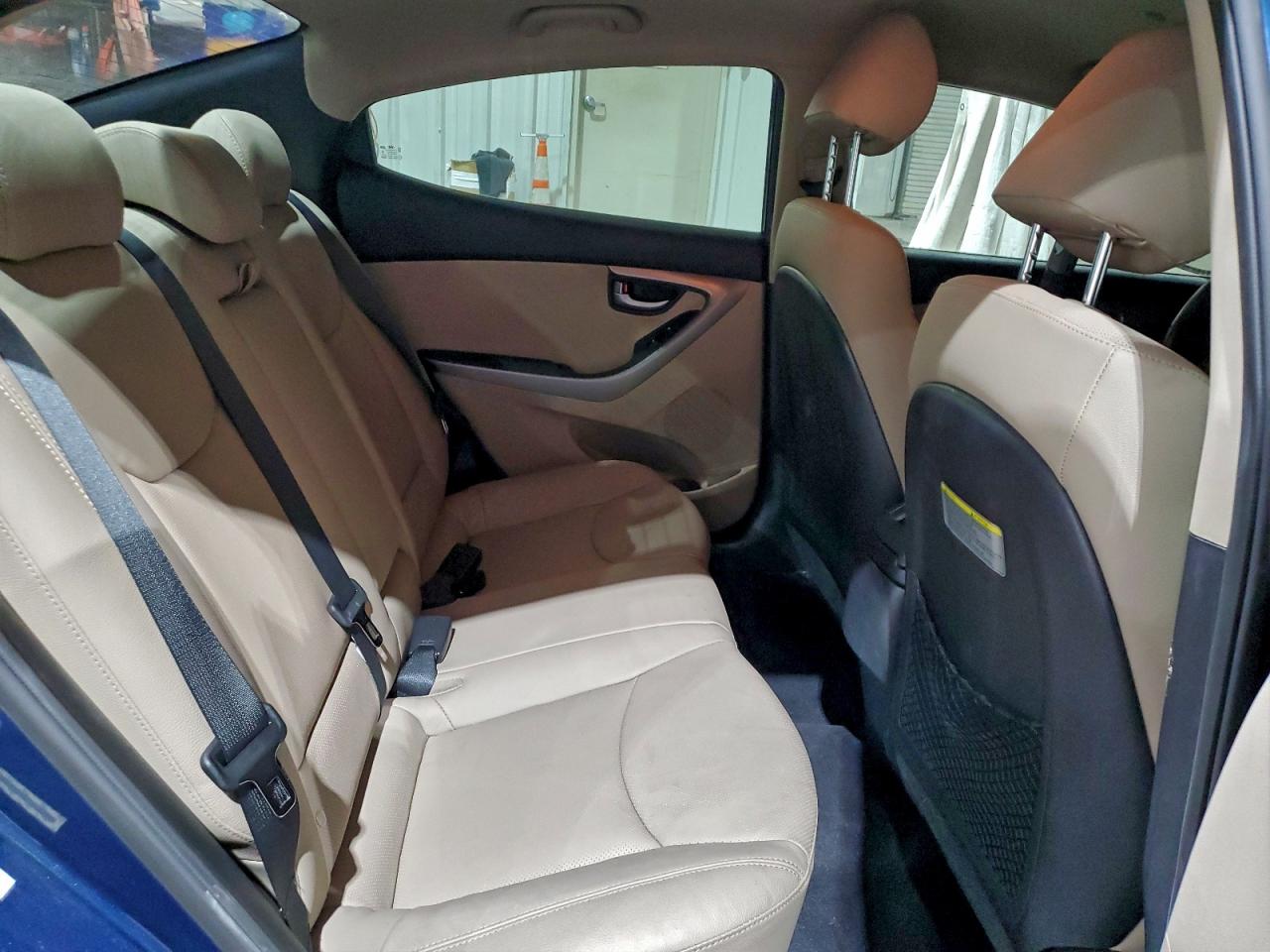 2015 HYUNDAI ELANTRA SE photo 10
