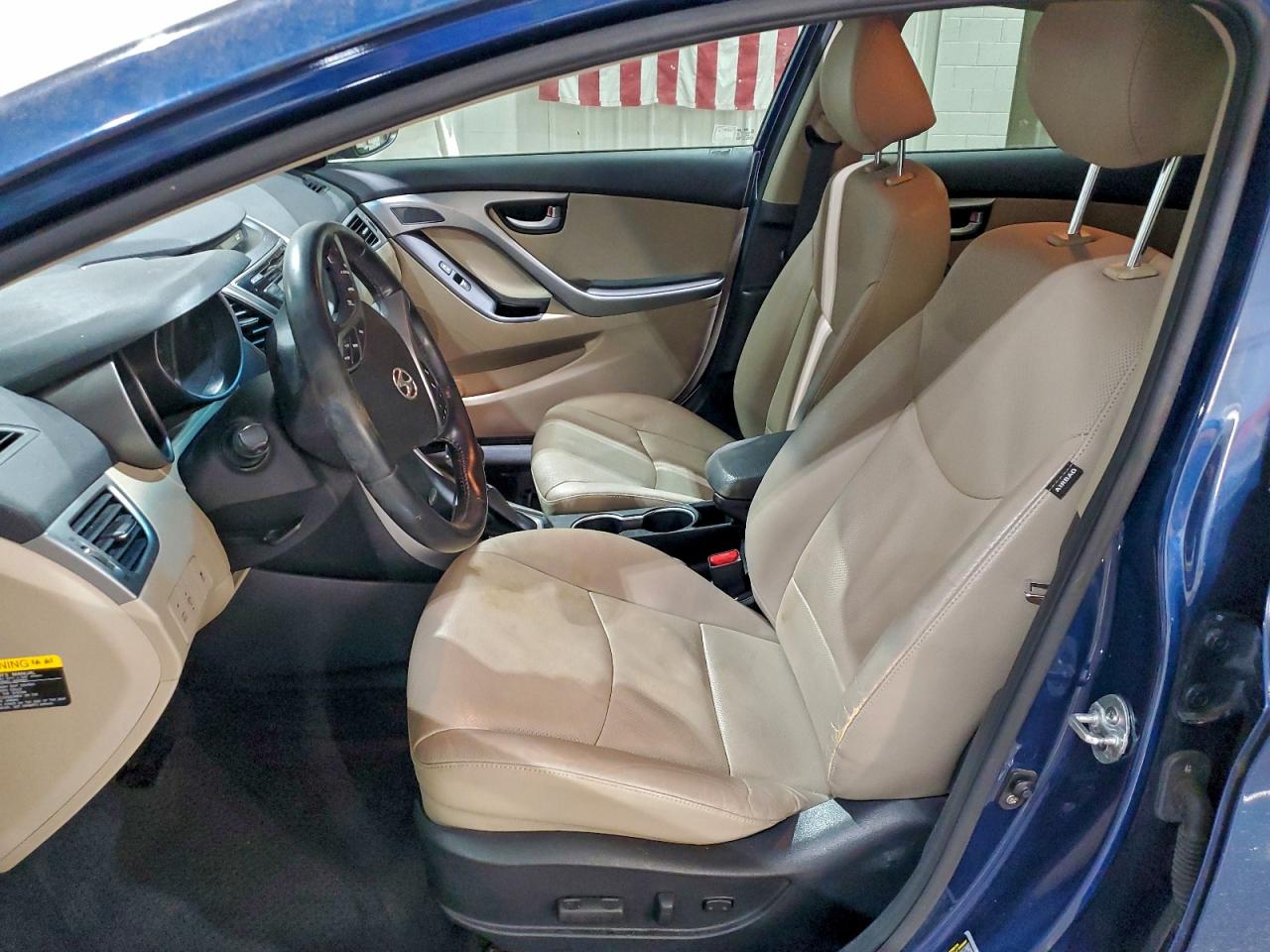 2015 HYUNDAI ELANTRA SE photo 7