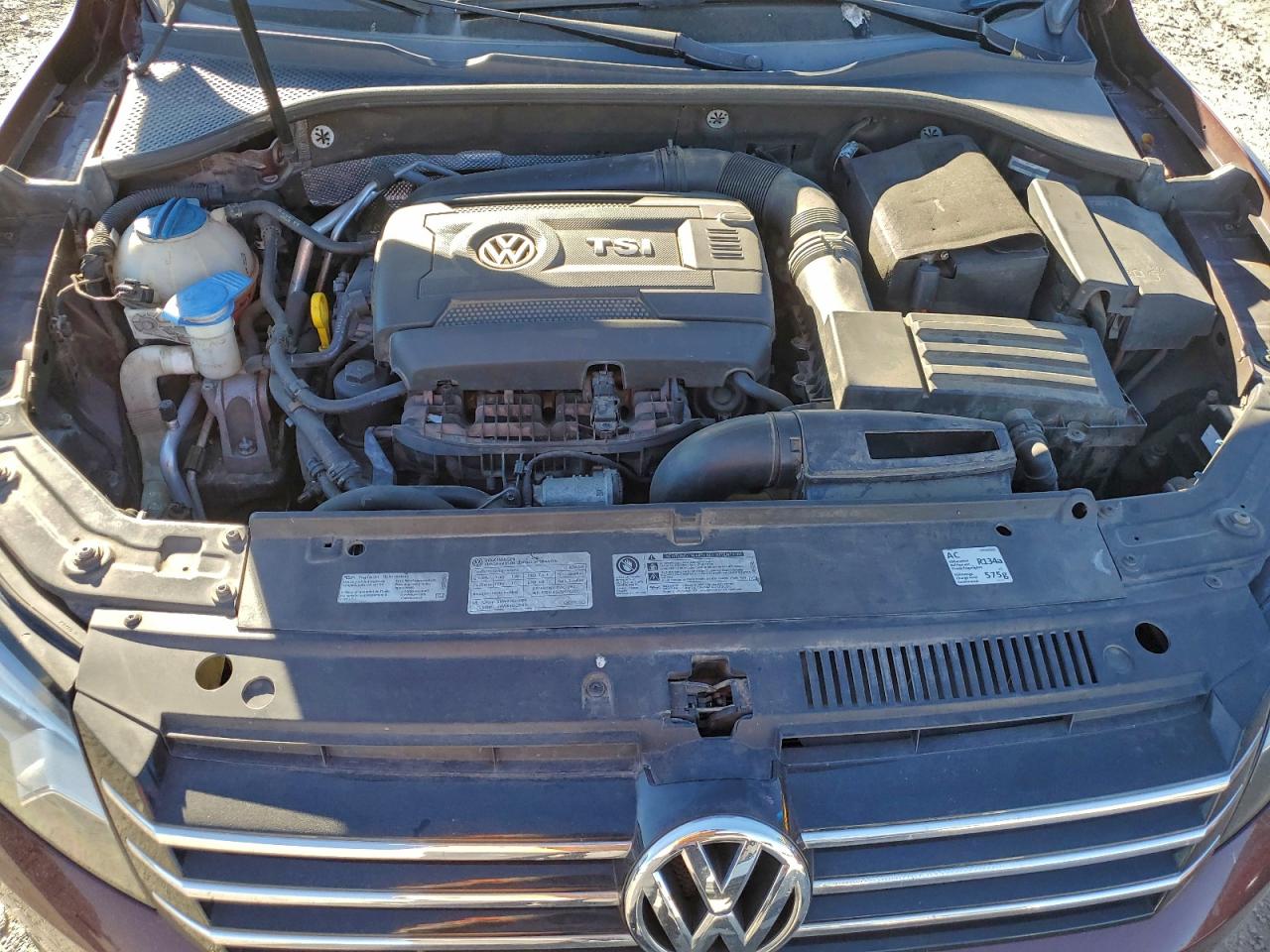 2014 VOLKSWAGEN PASSAT S photo 11
