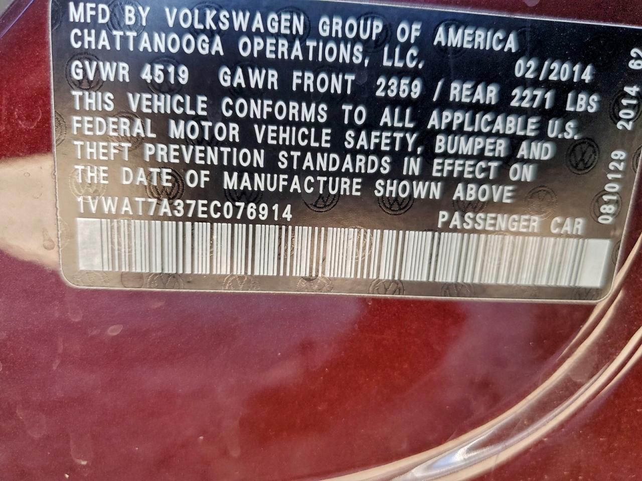 2014 VOLKSWAGEN PASSAT S photo 12
