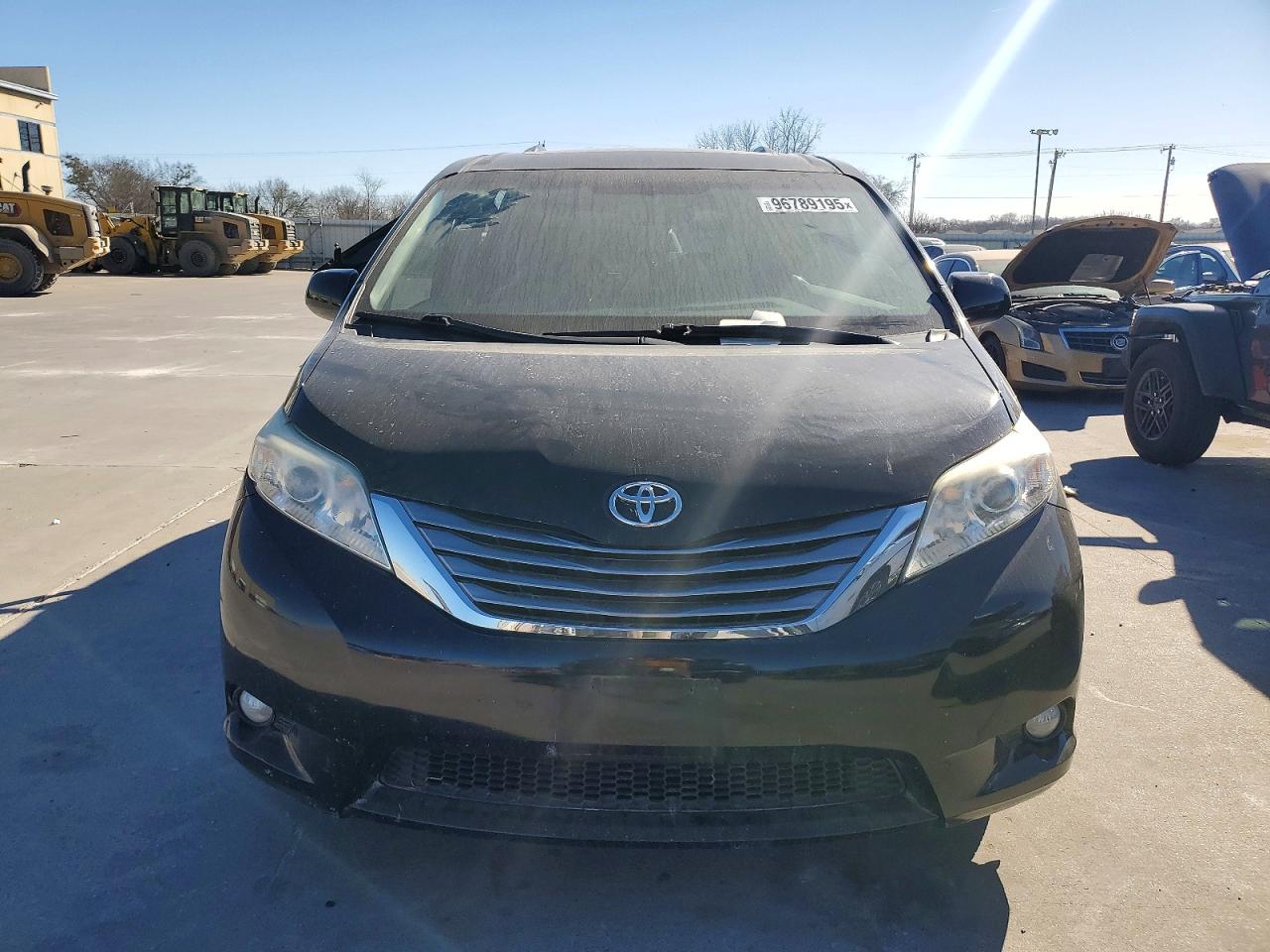 2016 TOYOTA SIENNA XLE 8-PASSENGER photo 5