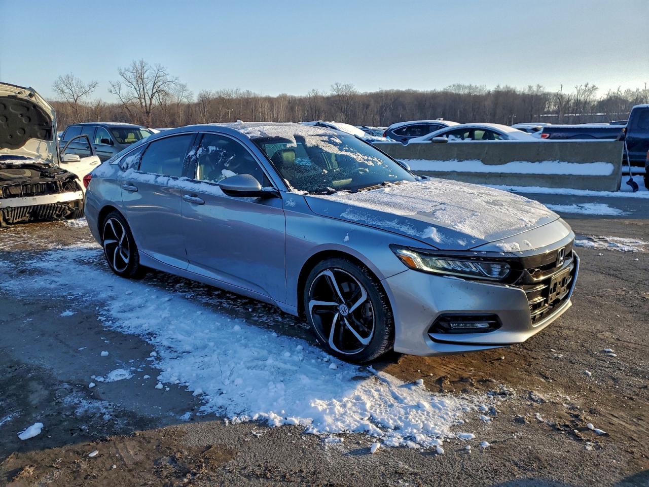 2018 HONDA ACCORD SPORT photo 4