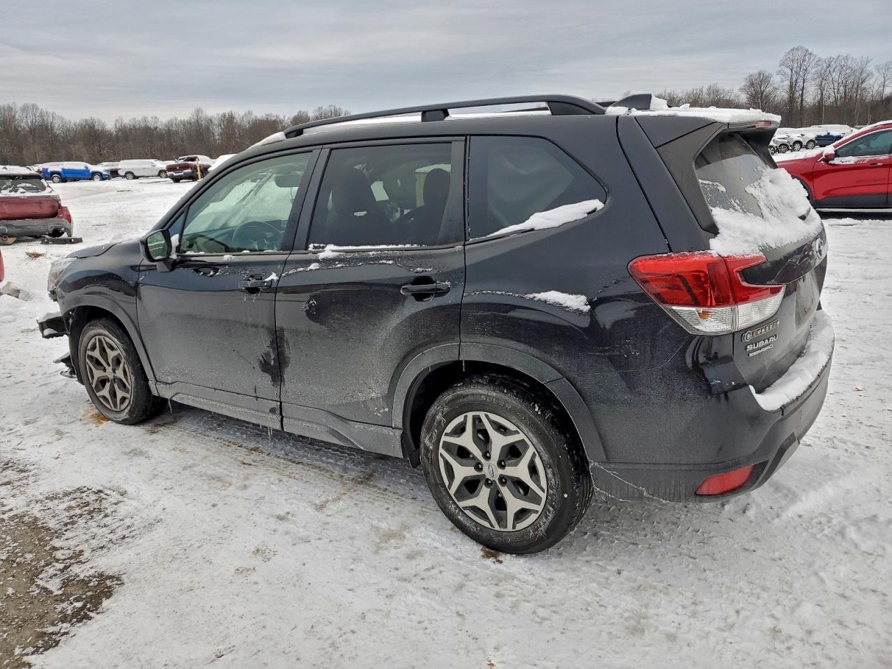 2019 SUBARU FORESTER PREMIUM photo 2