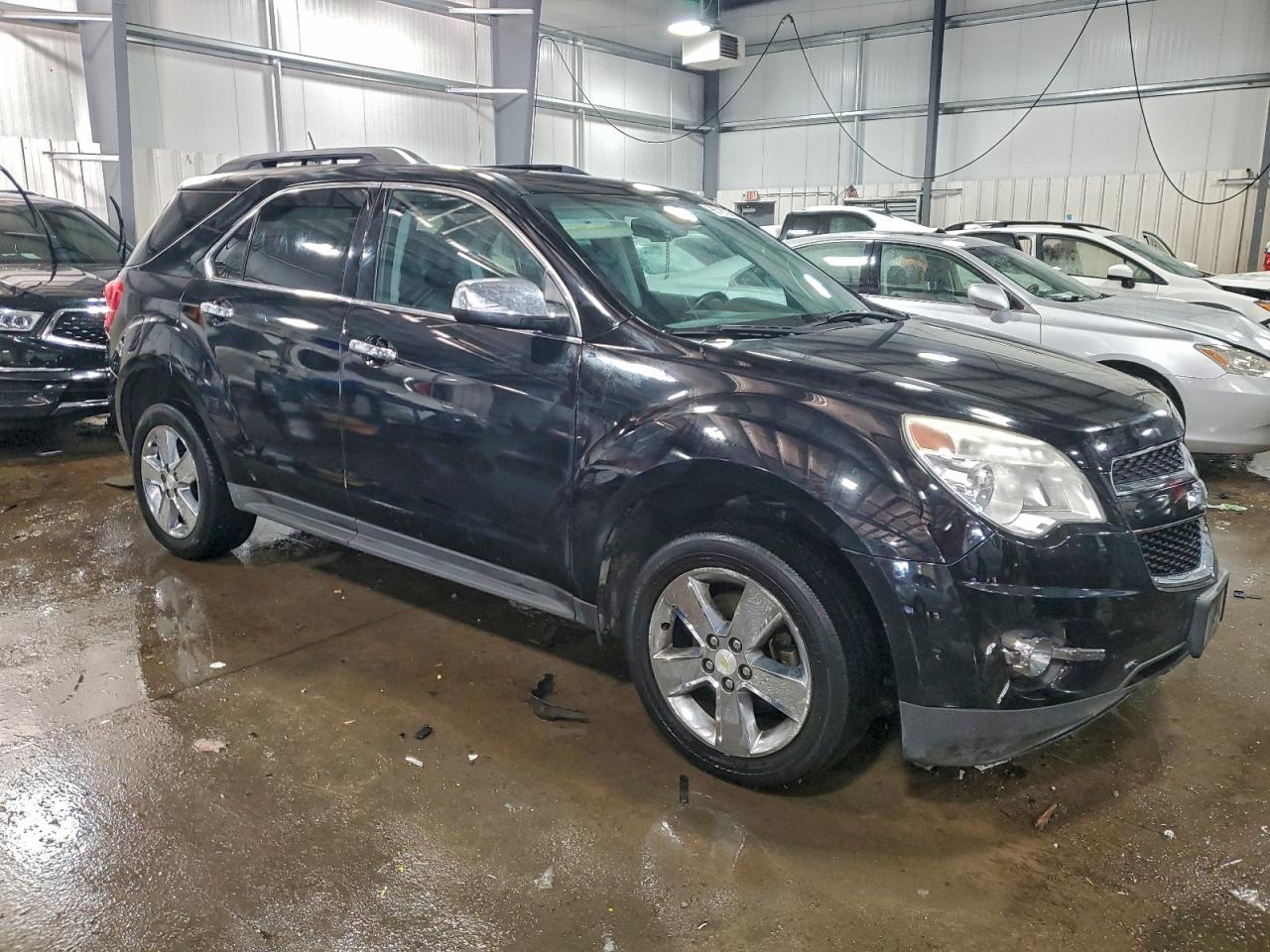 2014 CHEVROLET EQUINOX LT photo 4