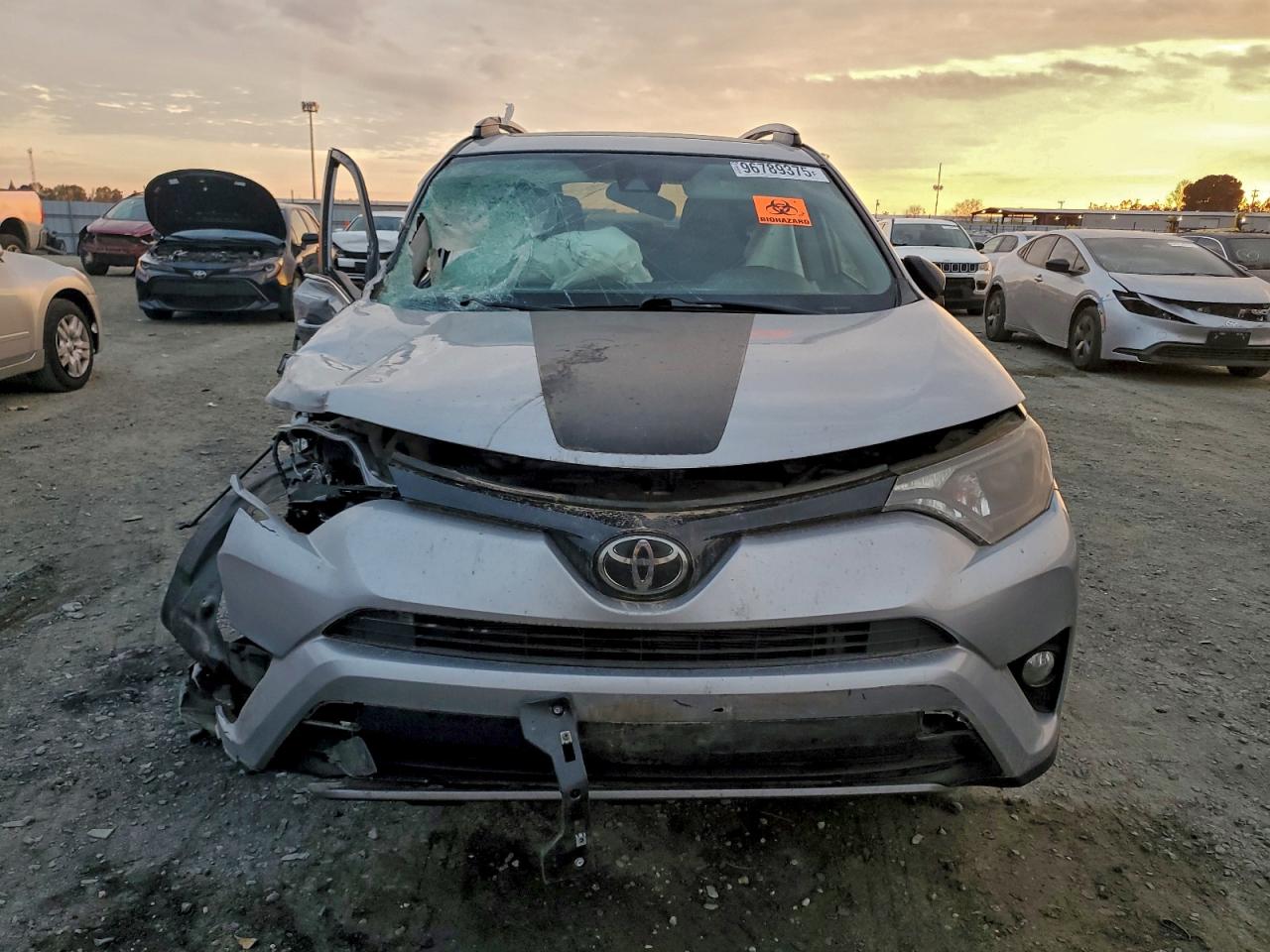 2018 TOYOTA RAV4 ADVENTURE photo 5