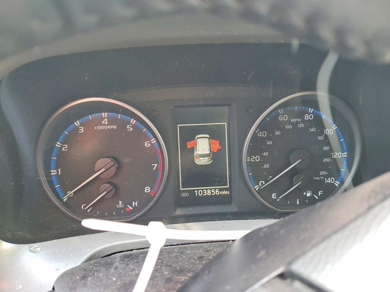 2018 TOYOTA RAV4 ADVENTURE photo 9