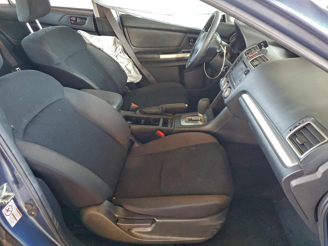 2016 SUBARU IMPREZA photo 7