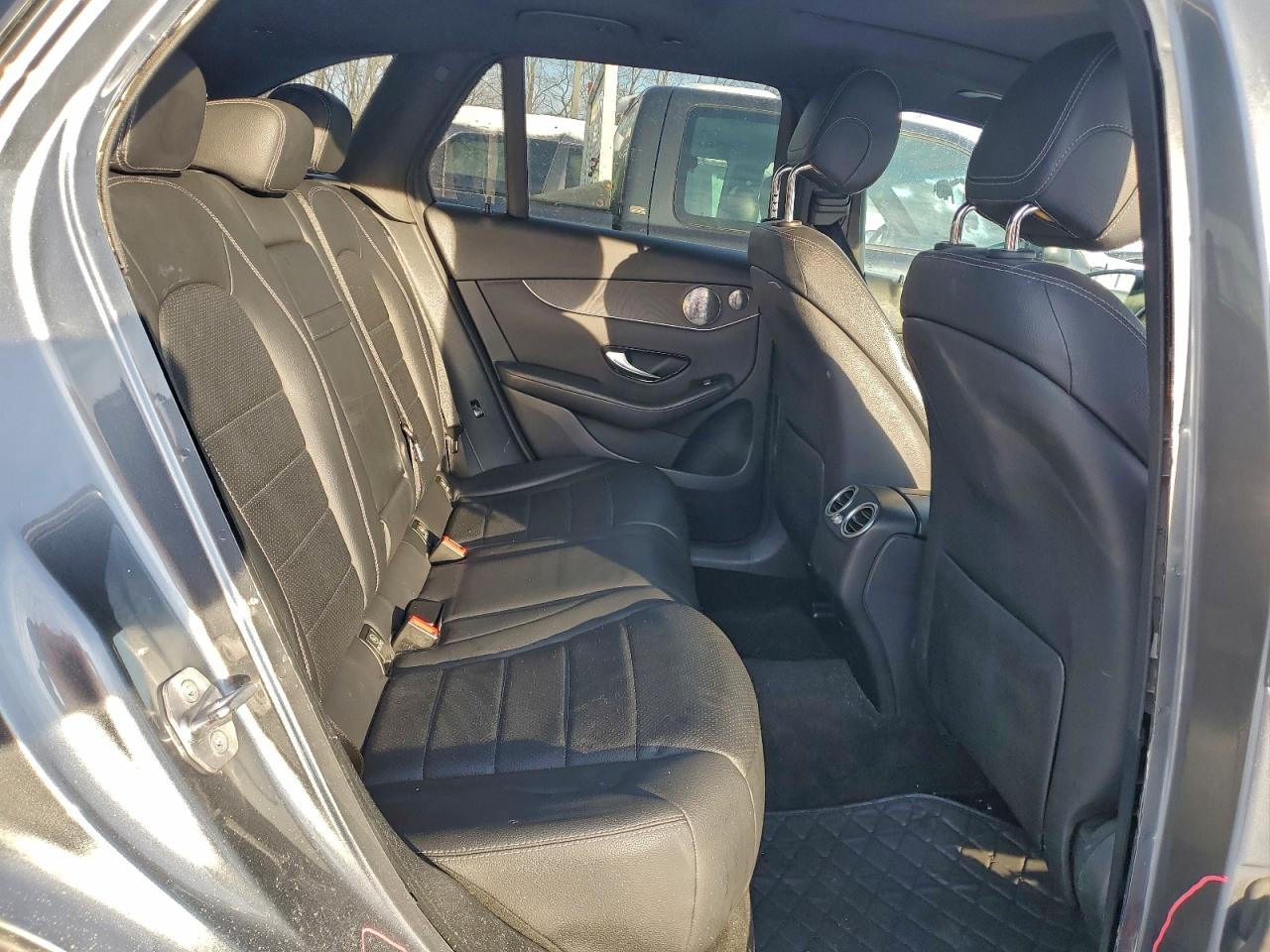 2018 MERCEDES-BENZ GLC 300 4MATIC photo 11