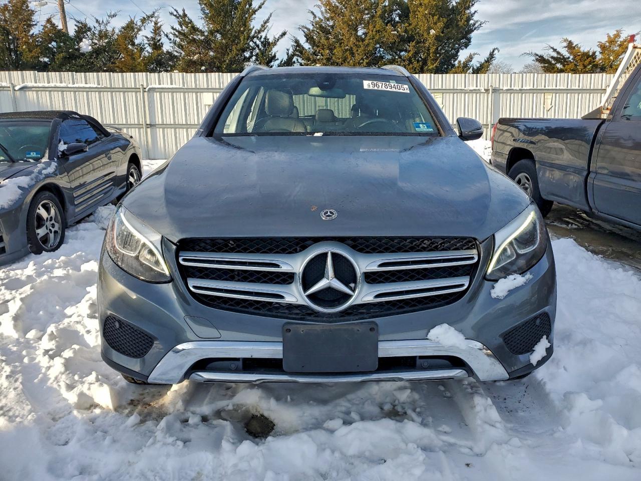 2018 MERCEDES-BENZ GLC 300 4MATIC photo 5