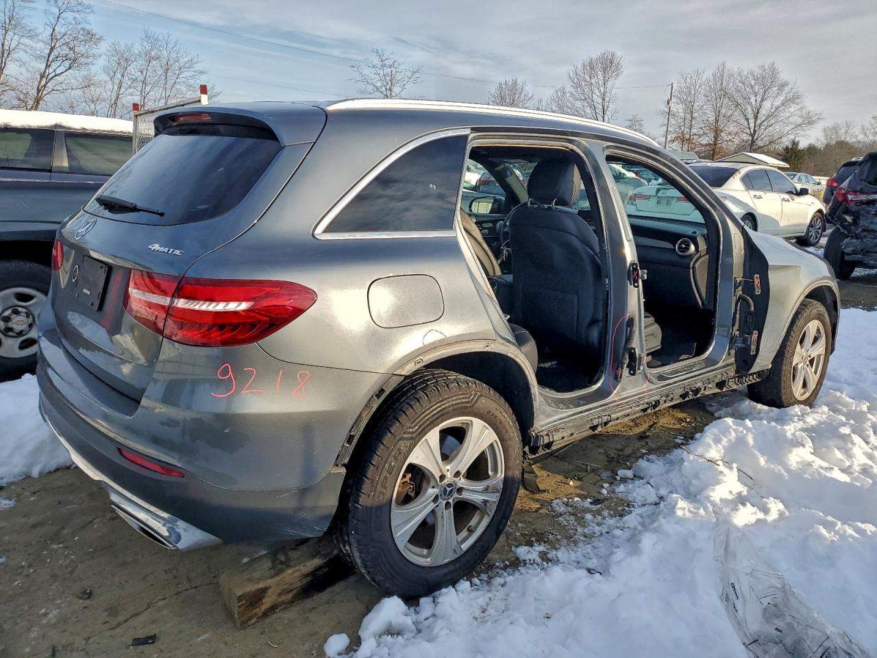 2018 MERCEDES-BENZ GLC 300 4MATIC photo 3