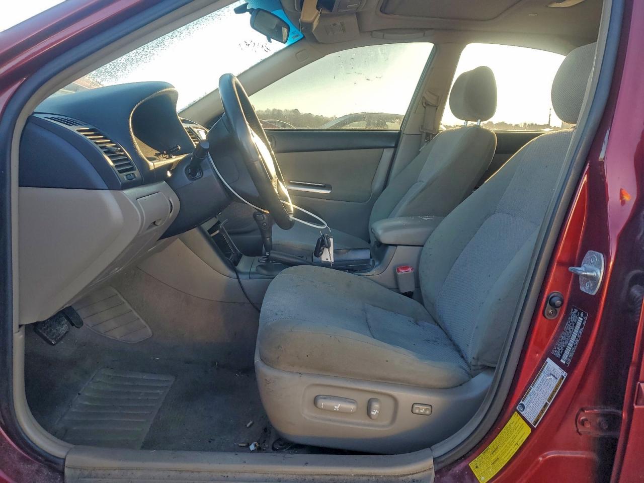 2006 TOYOTA CAMRY SE photo 7