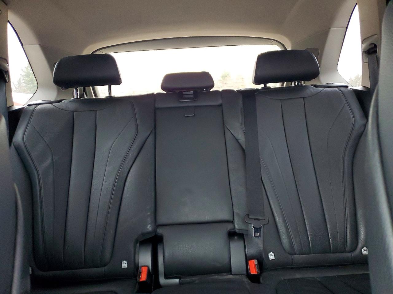 2015 BMW X5 XDRIVE35I photo 10