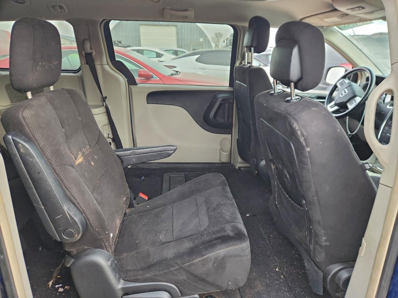 2011 DODGE GRAND CARAVAN CREW photo 11