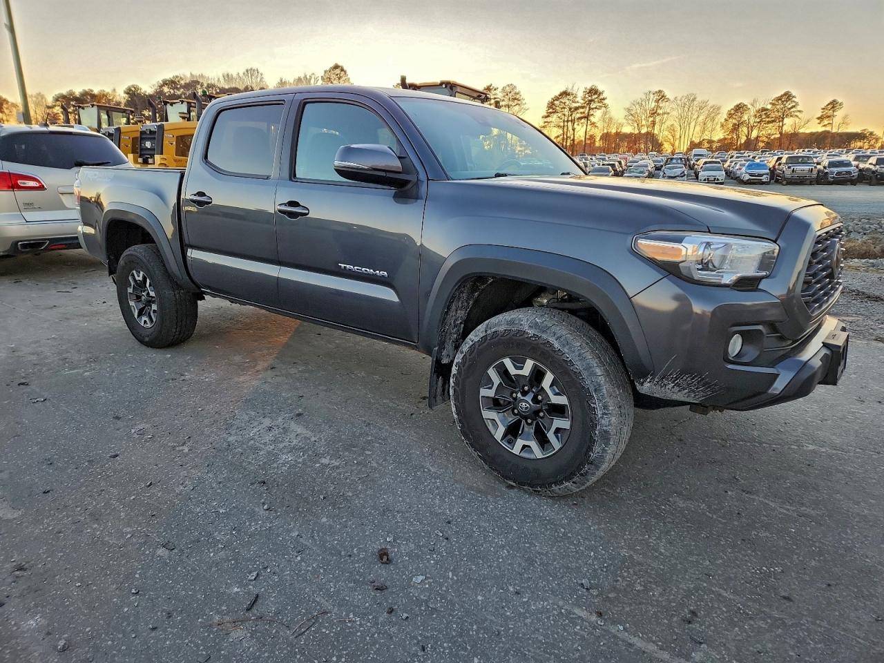 2021 TOYOTA TACOMA DOUBLE CAB photo 4