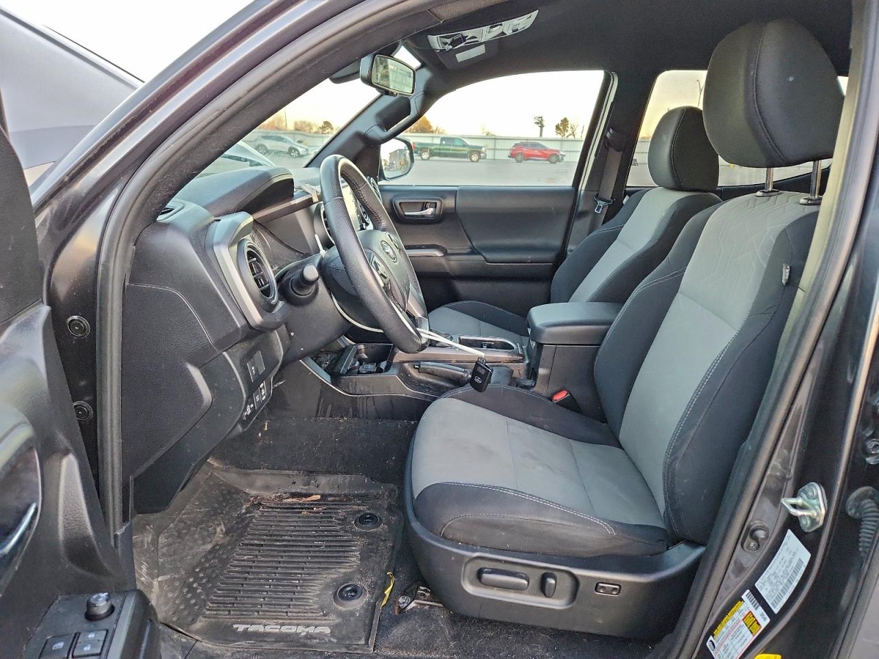 2021 TOYOTA TACOMA DOUBLE CAB photo 7