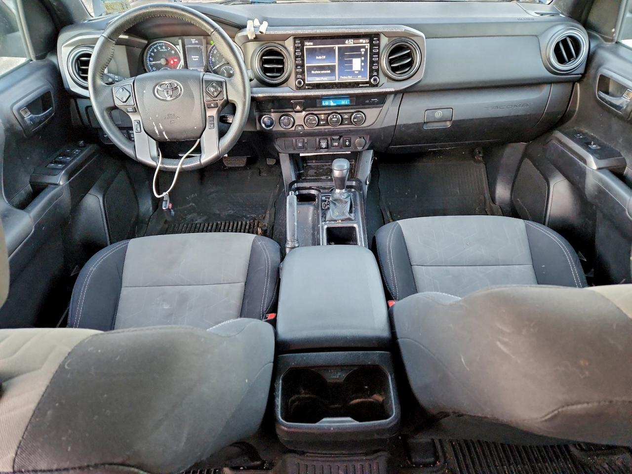 2021 TOYOTA TACOMA DOUBLE CAB photo 8