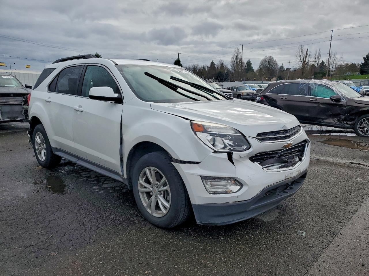 2017 CHEVROLET EQUINOX LT photo 10