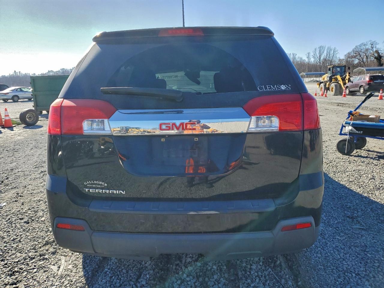 2015 GMC TERRAIN SLE photo 6