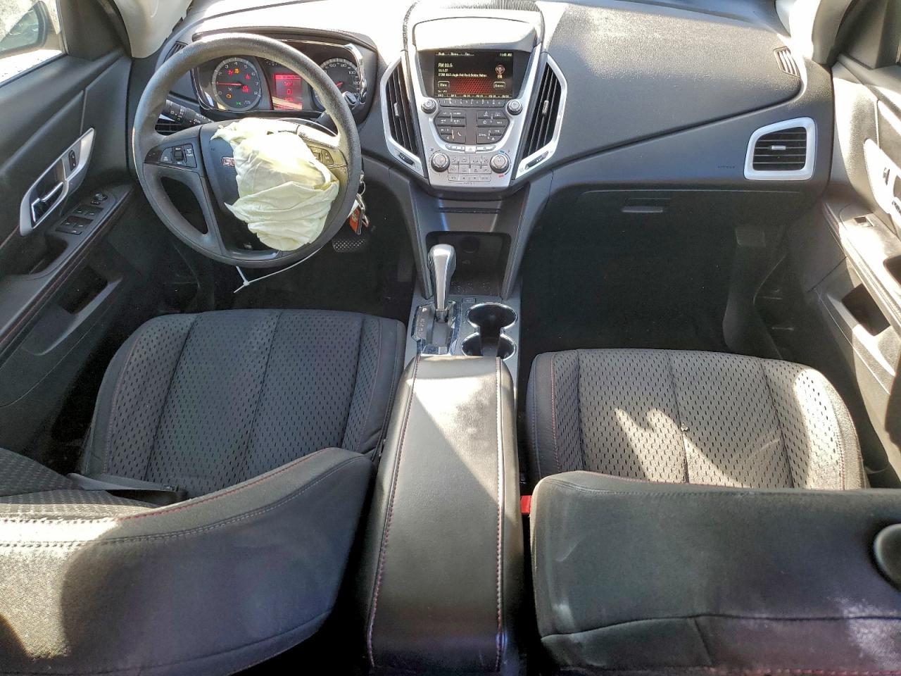2015 GMC TERRAIN SLE photo 8